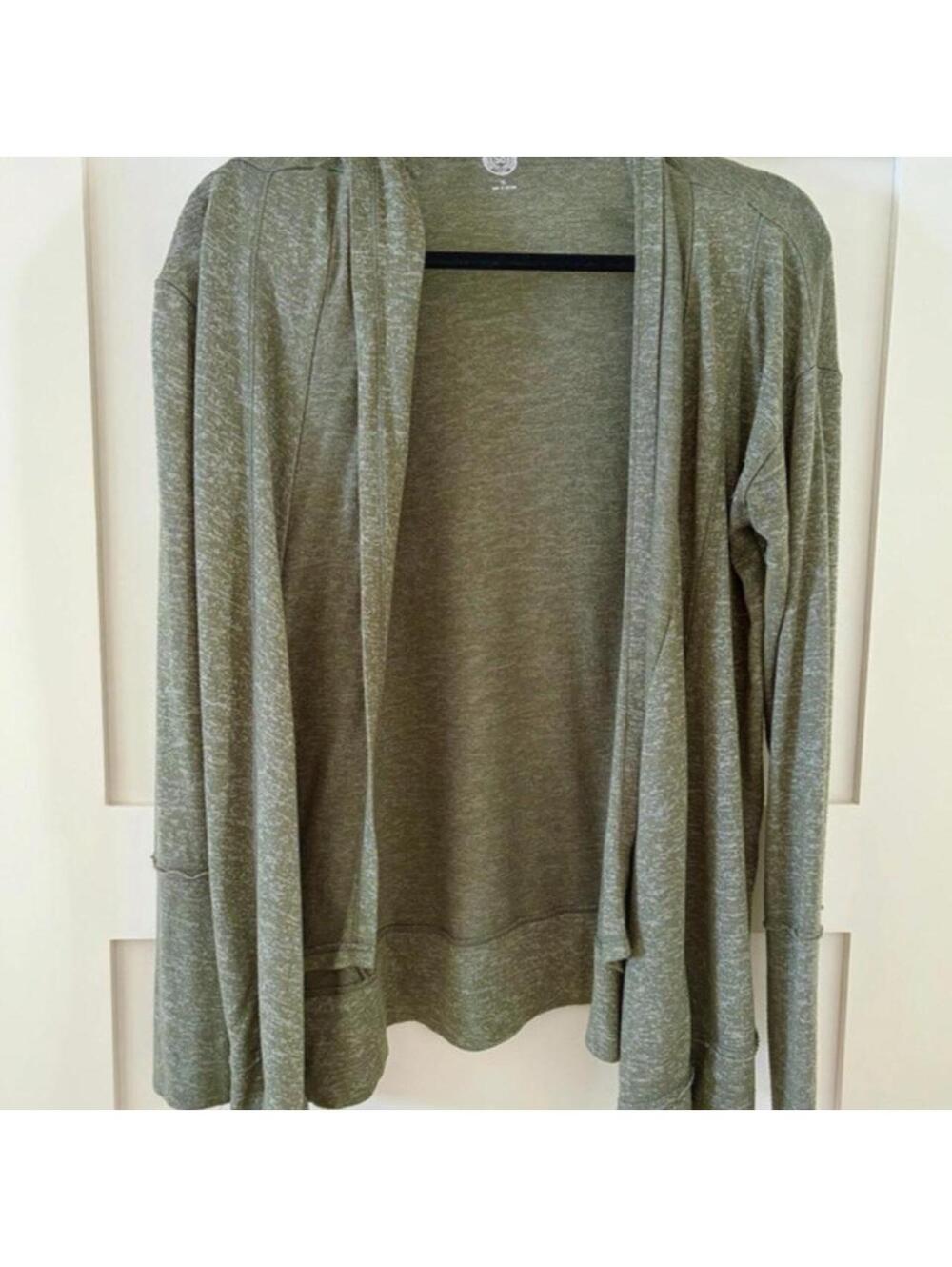 Lightweight, olive green, long sleeve cardigan S